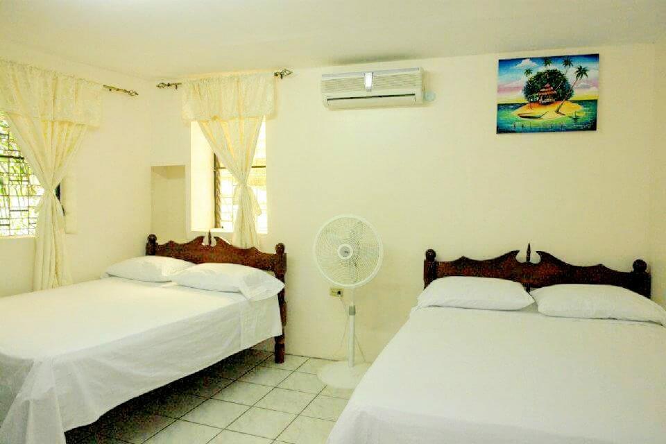 Sea Breeze Guest House Belize City Exteriér fotografie